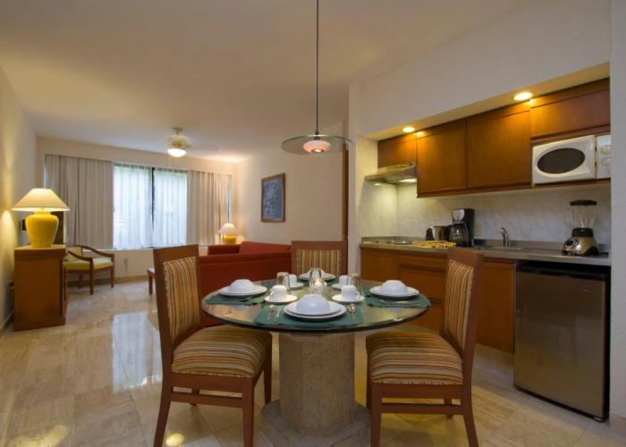 Ocean Breeze Acapulco