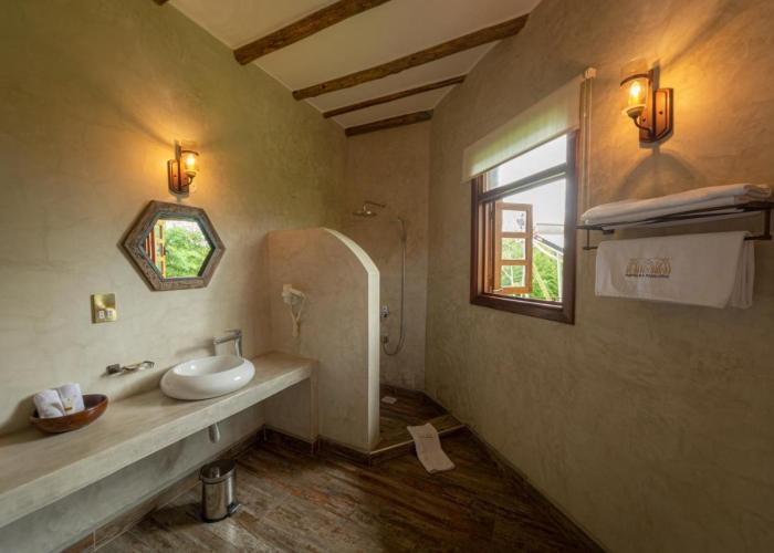 Emburara Farm Lodge