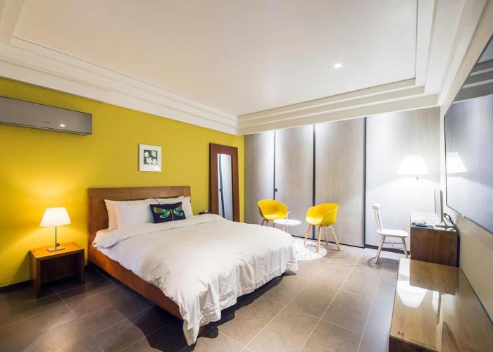 Soho Hotel Airport
