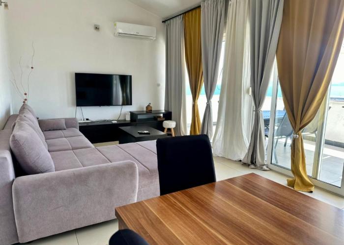 Stunning View Apartment with pool