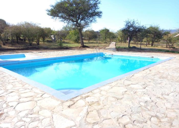 ELANGATA OLERAI LUXURY TENTED CAMP