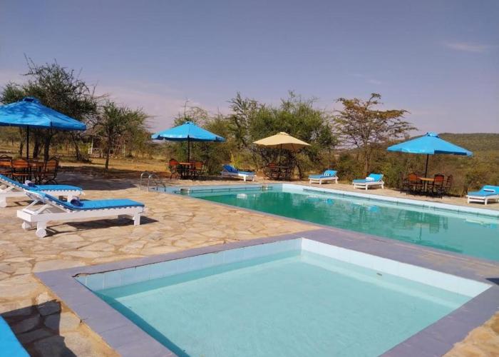 ELANGATA OLERAI LUXURY TENTED CAMP