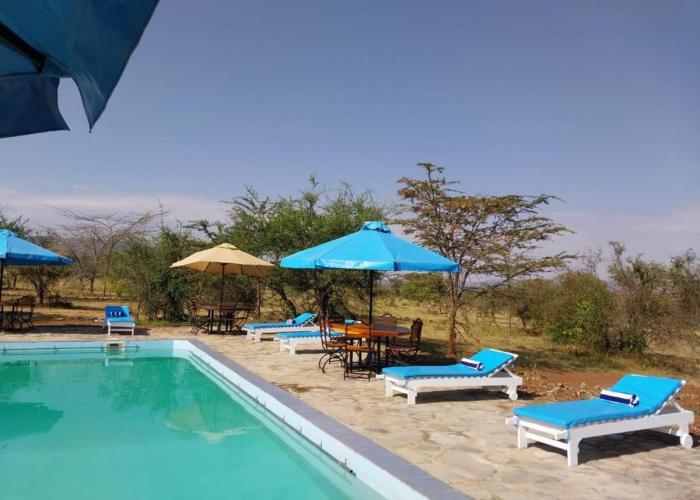 ELANGATA OLERAI LUXURY TENTED CAMP