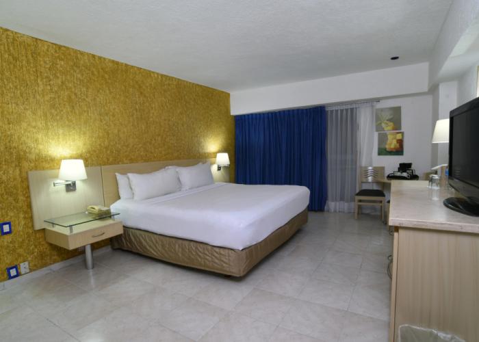 HS HOTSSON Hotel Acapulco