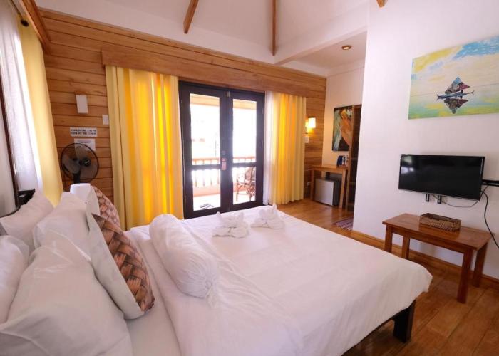 White Villas Resort