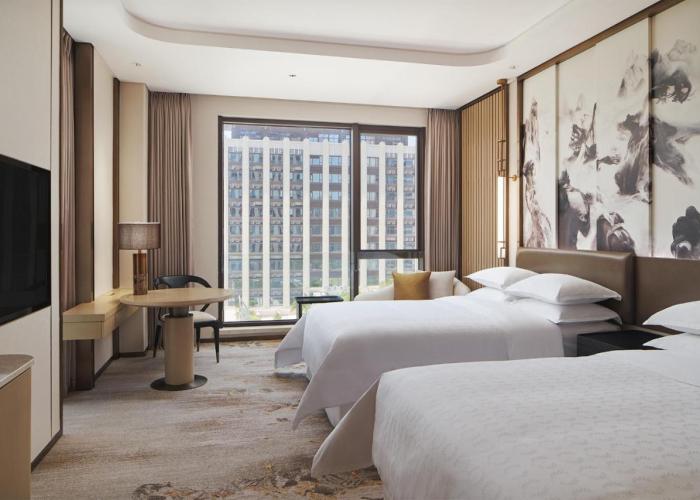 Sheraton Yunfu Xinxing Hotel