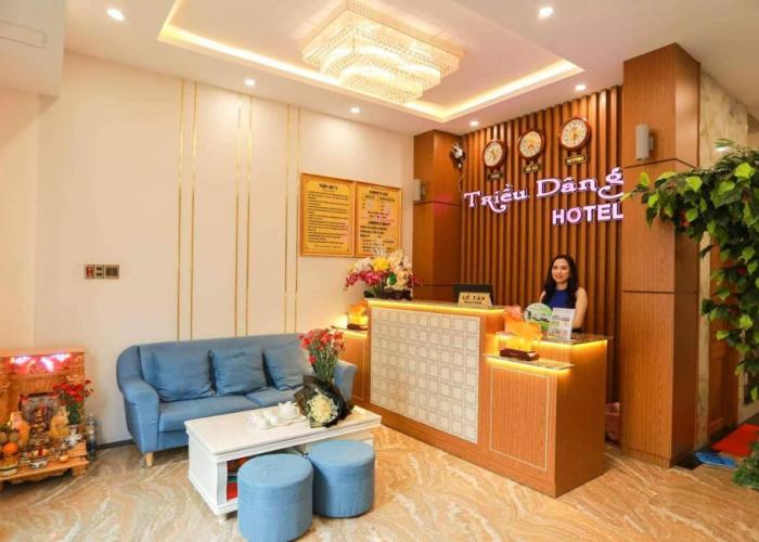 Khách sạn Triều Dâng
