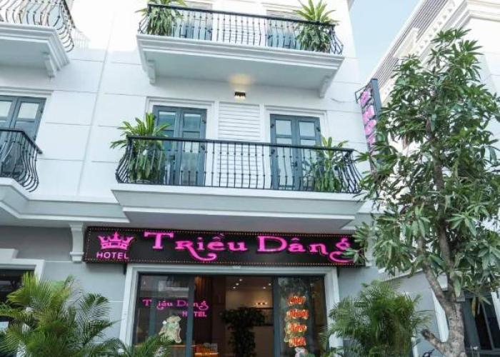 Khách sạn Triều Dâng