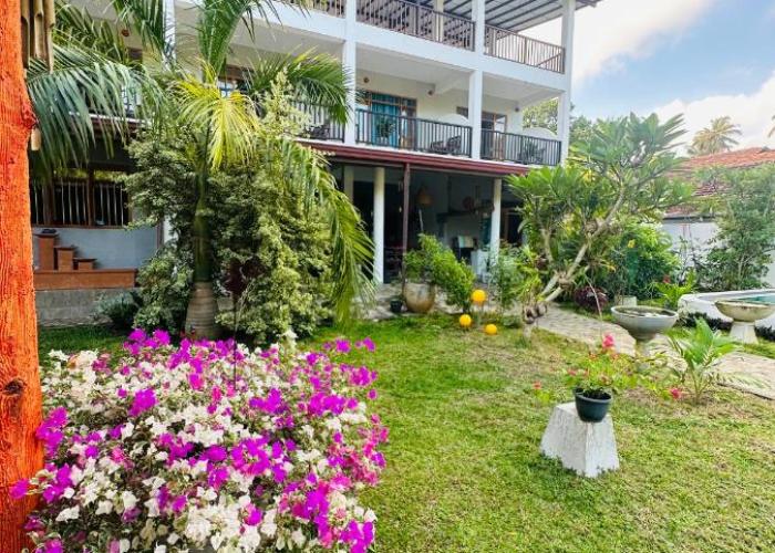 Garden Villa Talalla