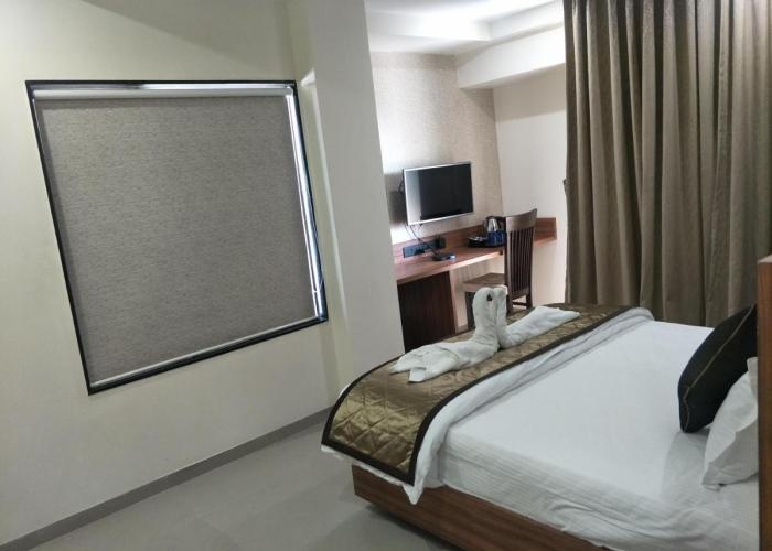 Kyriad Hotel Solapur by OTHPL