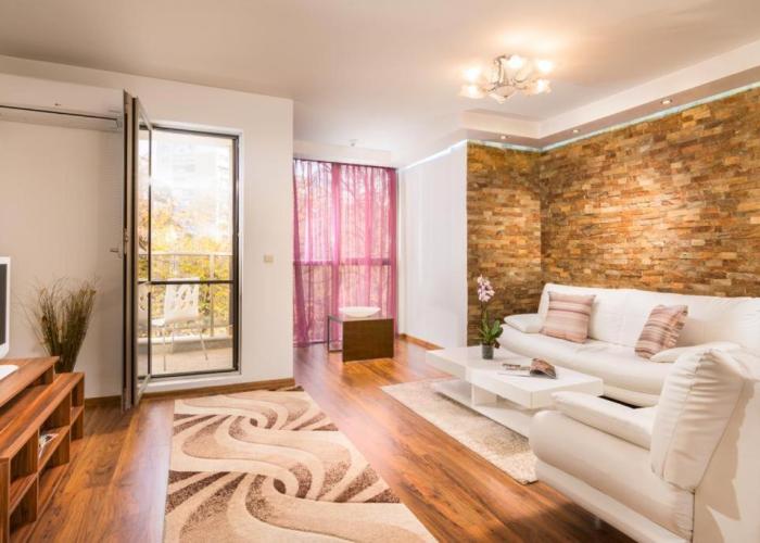 Nice and cozy flat in the center