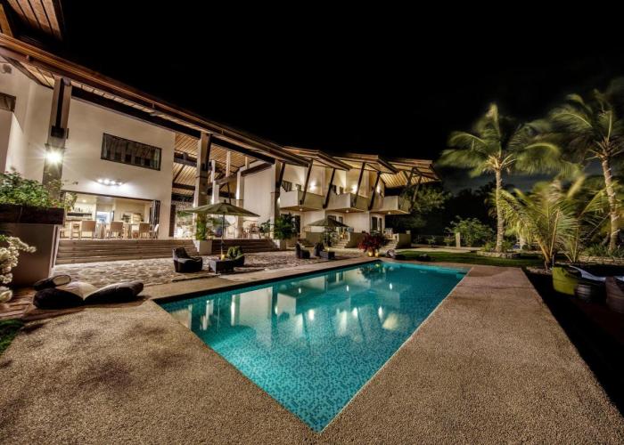 Emoha Dive Resort