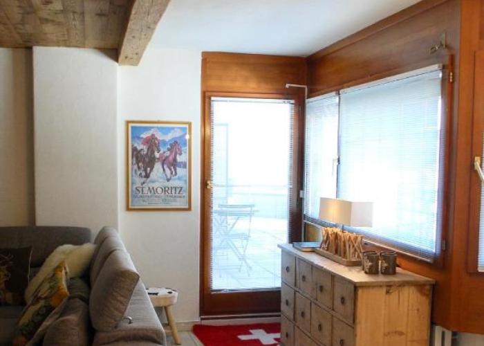 CENTRAL PENTHOUSE GREAT LAKE VIEW