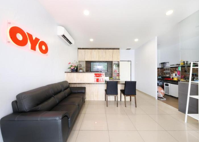 OYO 778 Bmw 2 Hotel