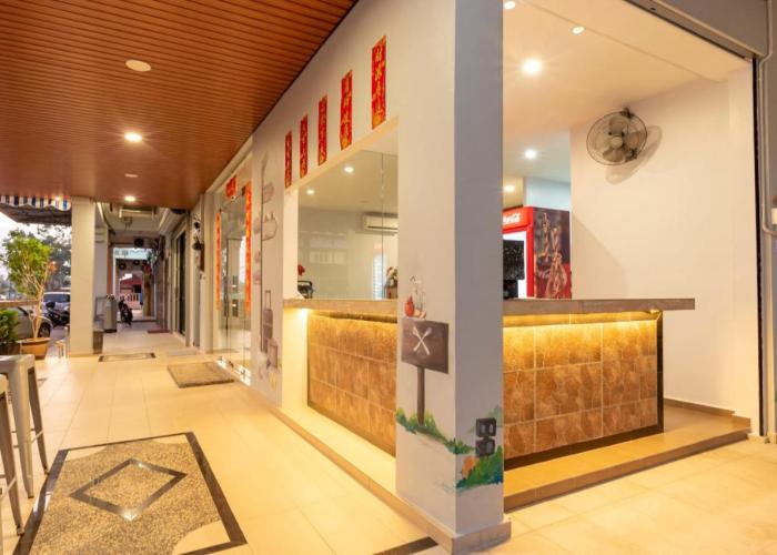 OYO 778 Bmw 2 Hotel