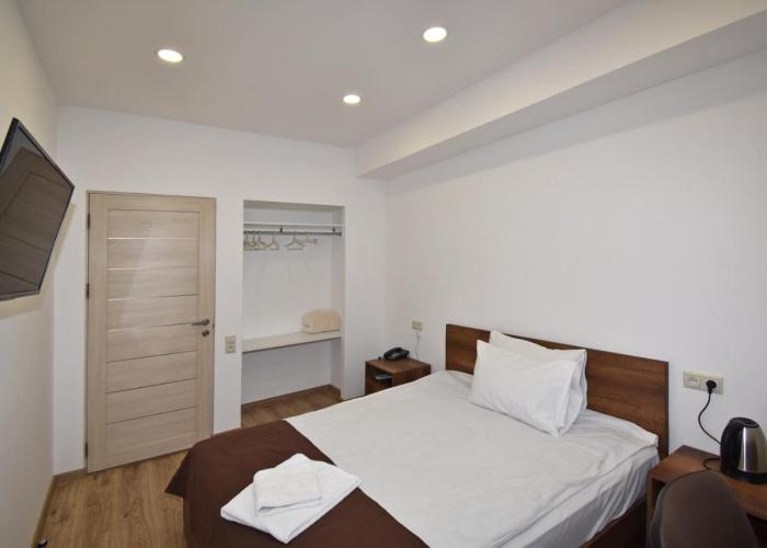 Patriott Hotel