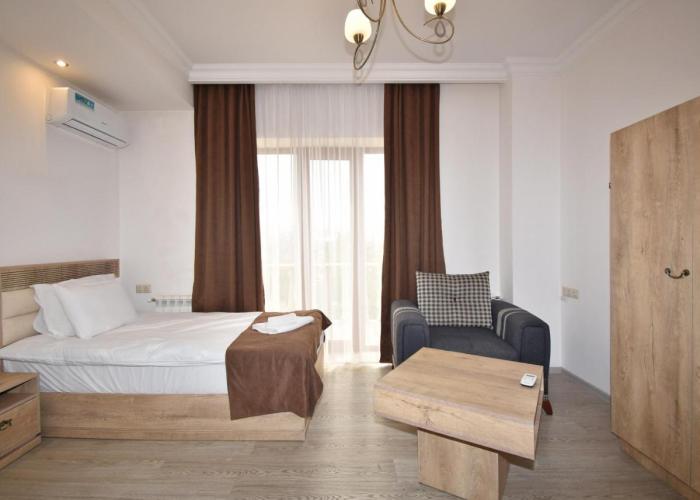 Patriott Hotel