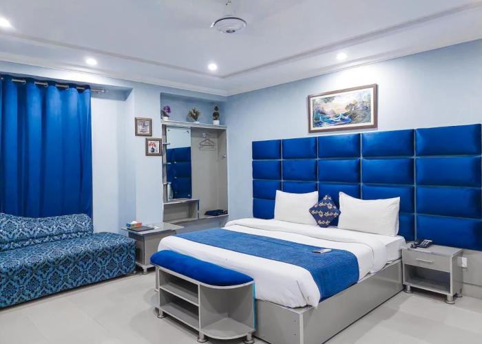 Hotel Crown Inn