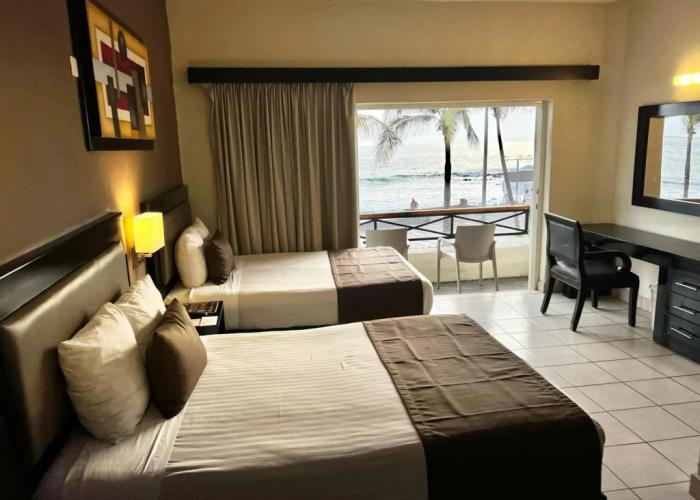 Hotel La Siesta Malecón