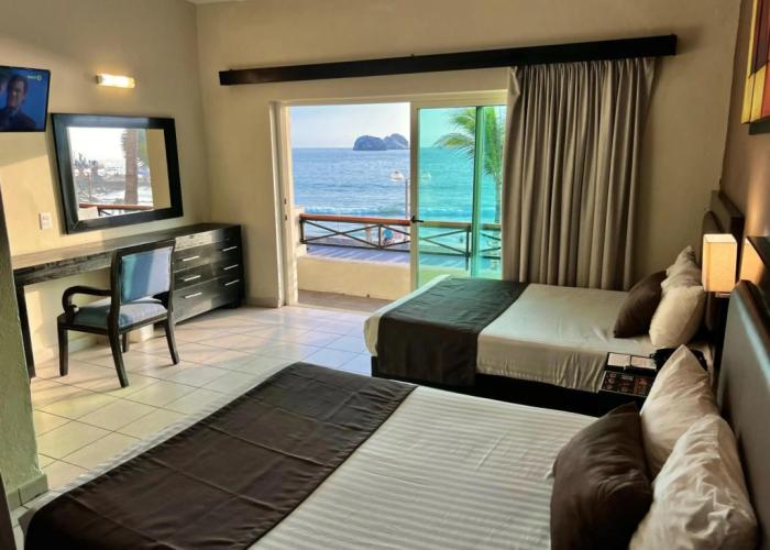 Hotel La Siesta Malecón