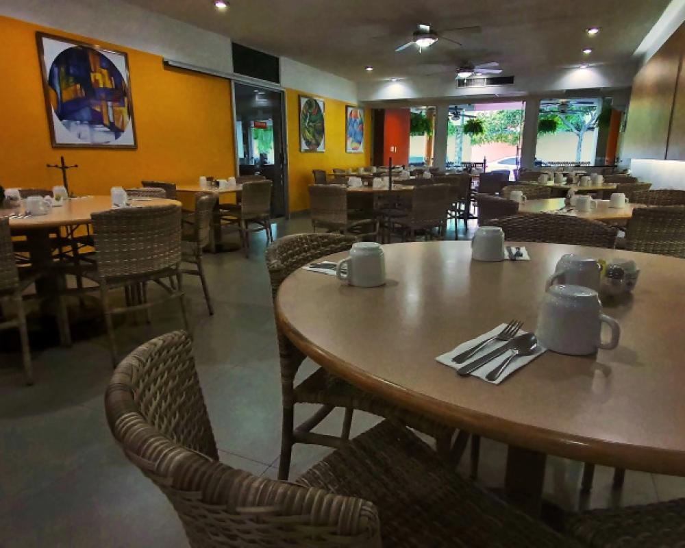 фото Azteca Inn