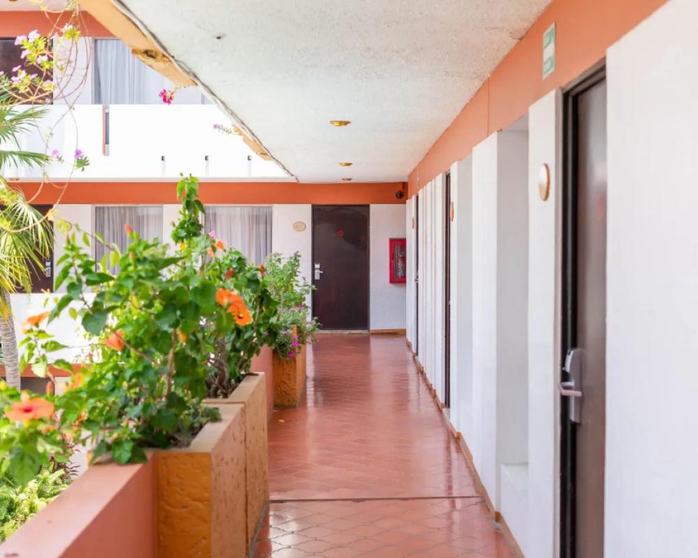фото Azteca Inn