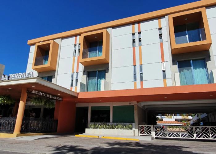Azteca Inn