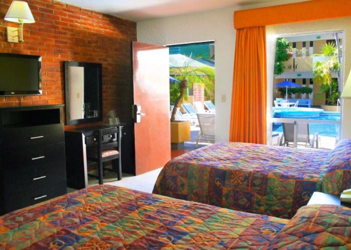 Azteca Inn
