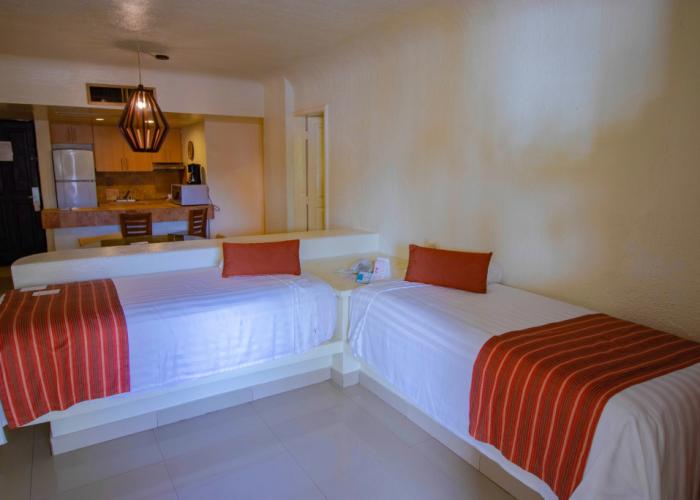 Luna Palace Hotel and Suites