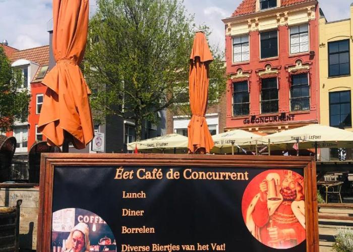 Slapen bij Café de Concurrent