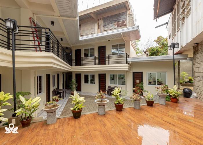 Happy Grey Hotel Vigan