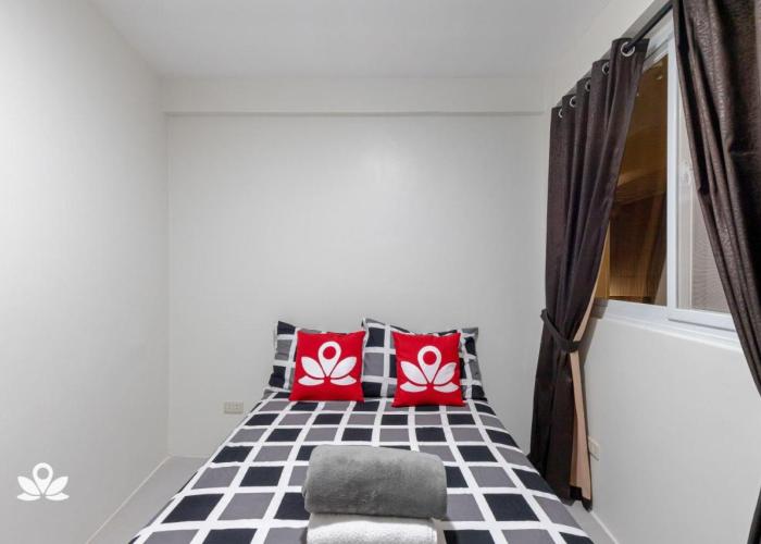 Happy Grey Hotel Vigan