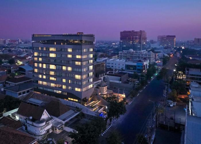 ARTOTEL Gajahmada Semarang