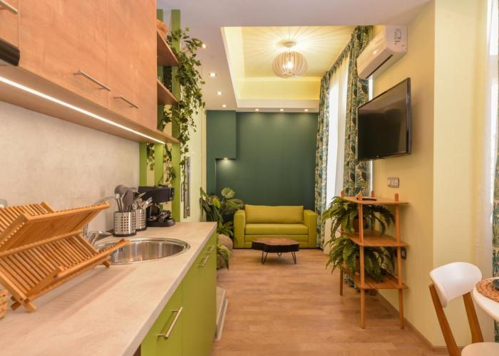 Chic 1BR with Terrace in Sofia City Center by Flat Mаnager