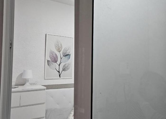 Habitacion en casa de familia 