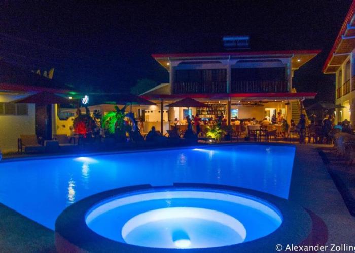 Alona Vida Beach Hill Resort