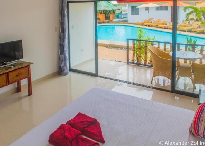 Alona Vida Beach Hill Resort