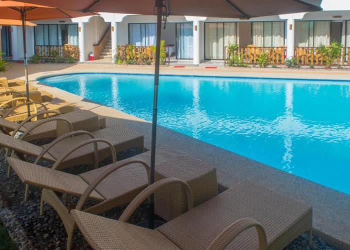 Alona Vida Beach Hill Resort