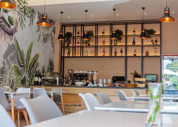 Toto Boutique Hotel & Apartments
