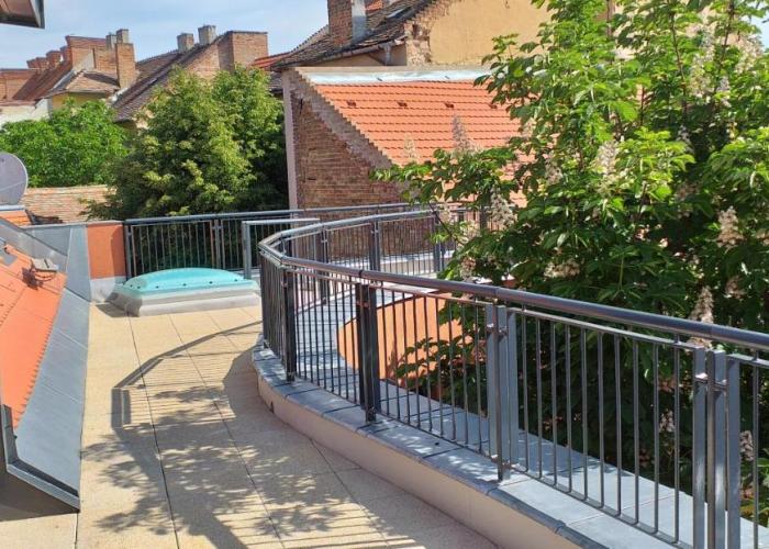 Piacsek Apartmanház