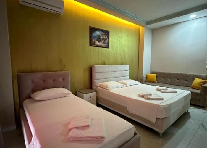 Summer Gate Hotel