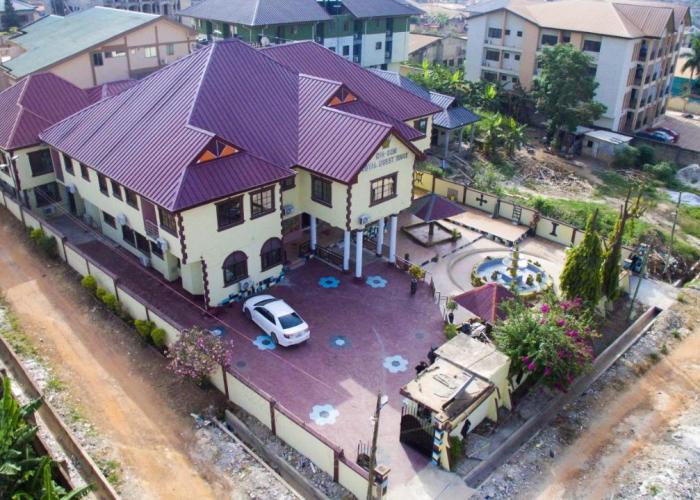 Gya-son Royal Guest House