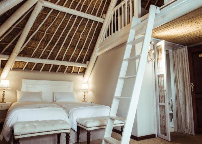 Iris Boutique Hotel