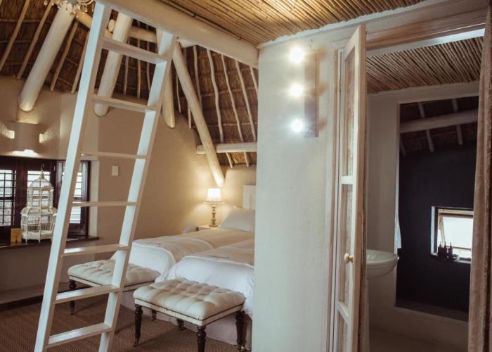 Iris Boutique Hotel