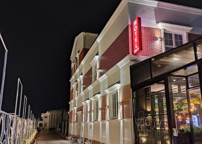 Hotel Colis