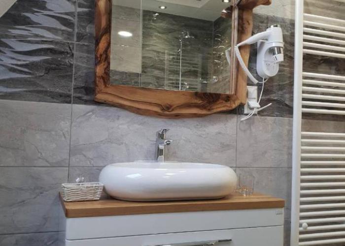Pansion House Prijeboj