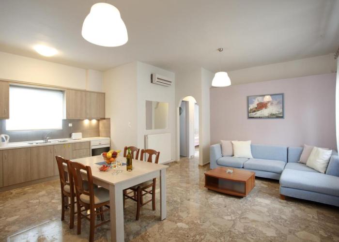 Spacious Apartment in Plakias