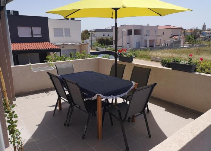 Apartmani Zara