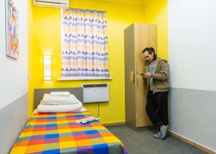 ololoFreelander work and travel Hostel