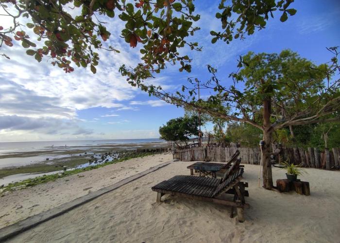 Sabas Beach and Campsite